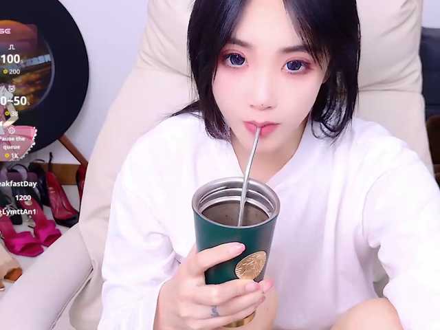 zhuli1163 live cam on BongaCams
