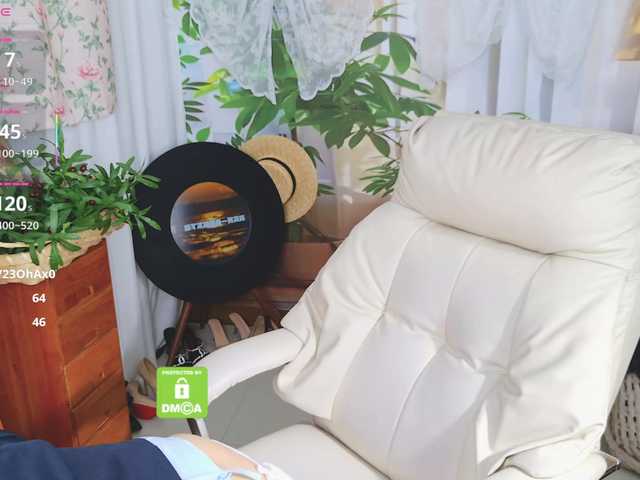 zhuli1163's BongaCams show and profile