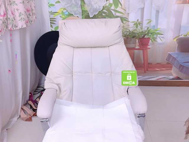 zhuli1163 live cam on BongaCams