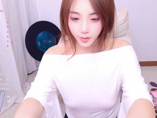 zhuli1163 live cam on BongaCams