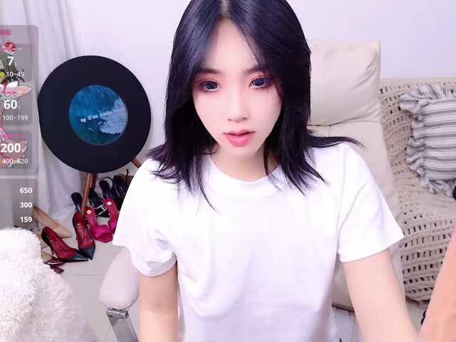 zhuli1163, en directo ahora en BongaCams