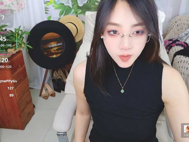 zhuli1163's BongaCams show and profile