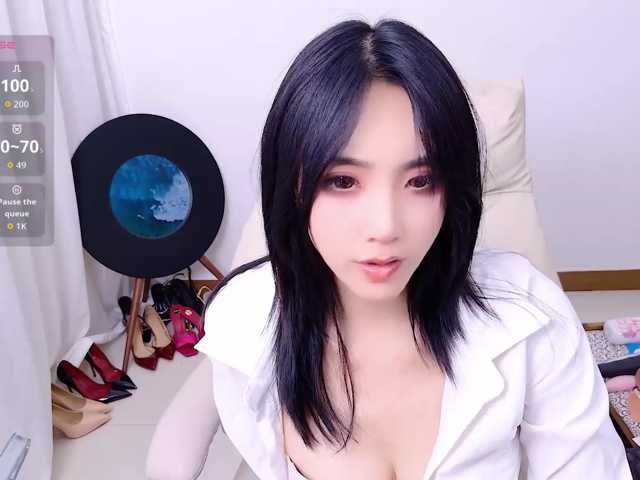 zhuli1163 live cam on BongaCams