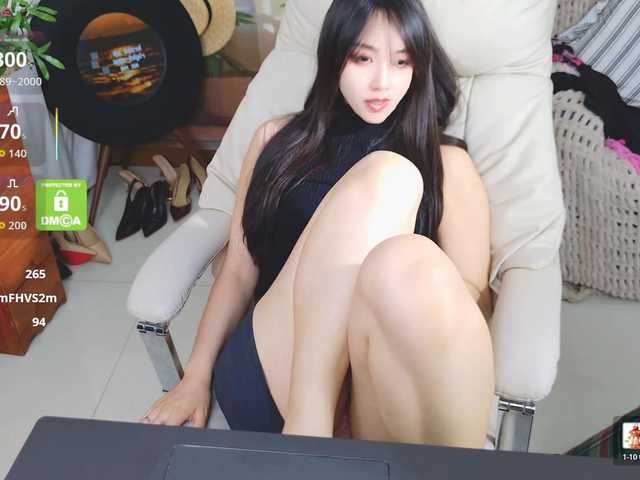 zhuli1163's BongaCams show and profile