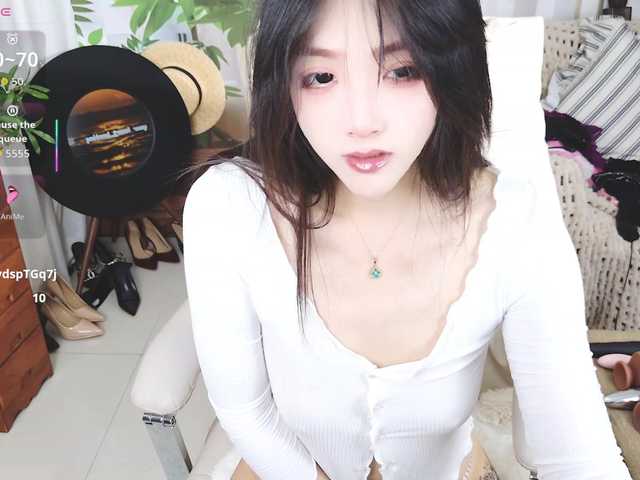 zhuli1163's BongaCams show and profile