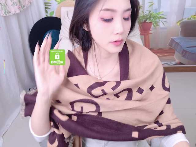 zhuli1163 live cam on BongaCams