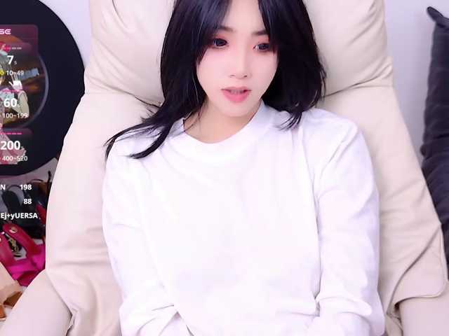 zhuli1163 live cam on BongaCams
