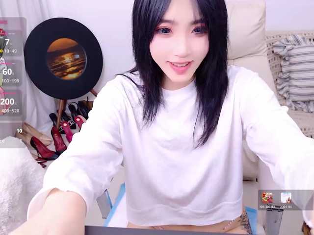 zhuli1163, en vivo ahora en BongaCams