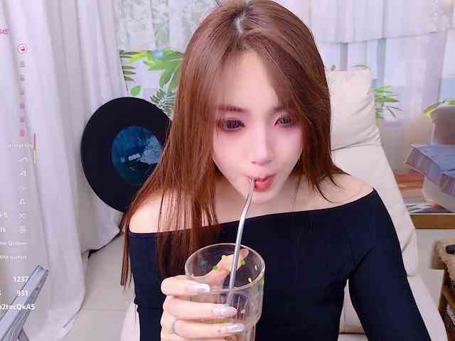 zhuli1163 webcam