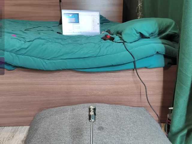 daddysgirl9978 live webcam show