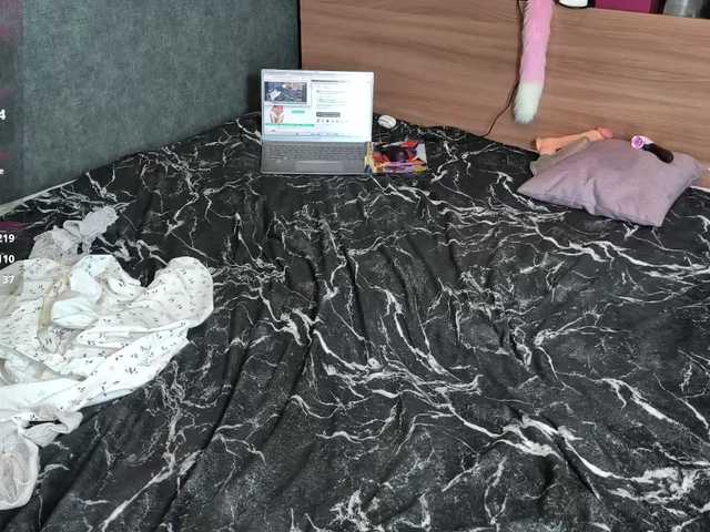 daddysgirl9978's BongaCams show and profile