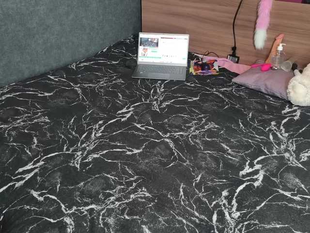 daddysgirl9978's BongaCams show and profile