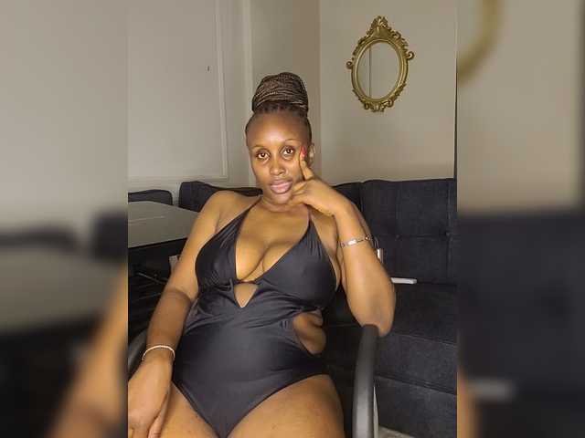 Prettycarolinaa live cam on BongaCams