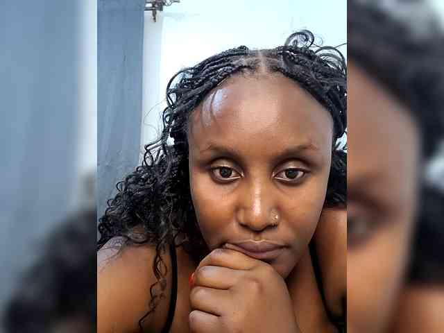 Prettycarolinaa webcam