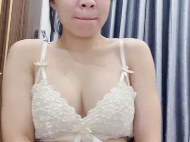 Ryo-Jisoo live cam on BongaCams