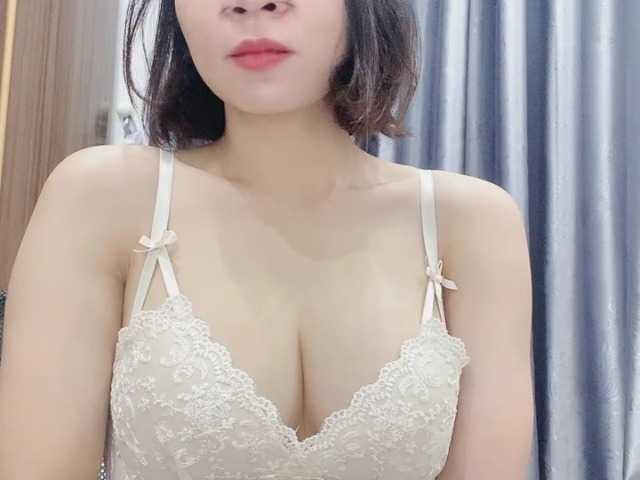 Ryo-Jisoo live cam on BongaCams