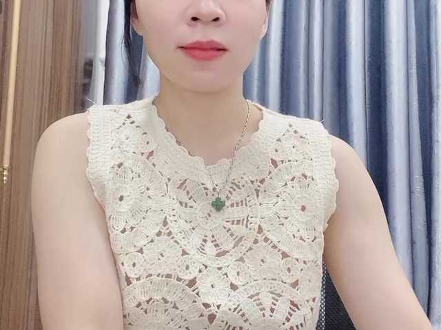 Ryo-Jisoo live cam on BongaCams