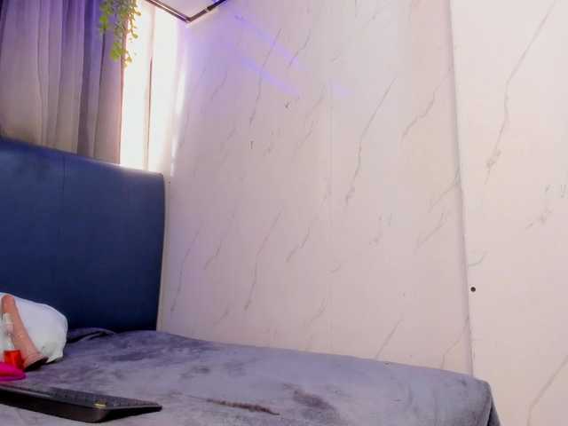 Danarivers live cam on BongaCams