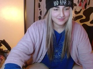 hi-elora Porn Show
