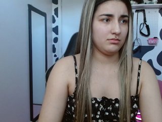hi-elora Porn Show