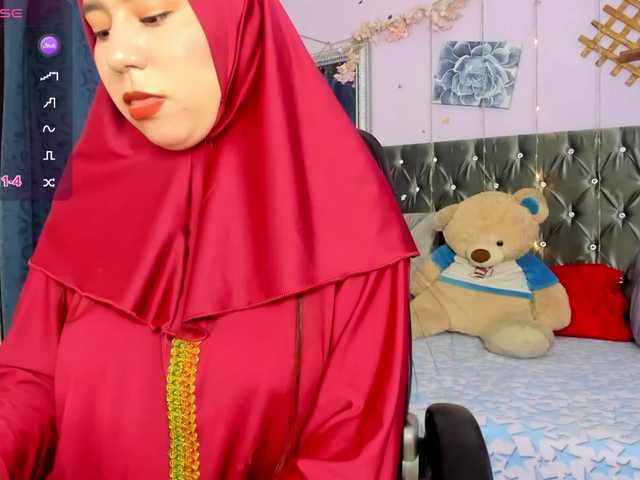 AlanaSaadi's BongaCams show and profile