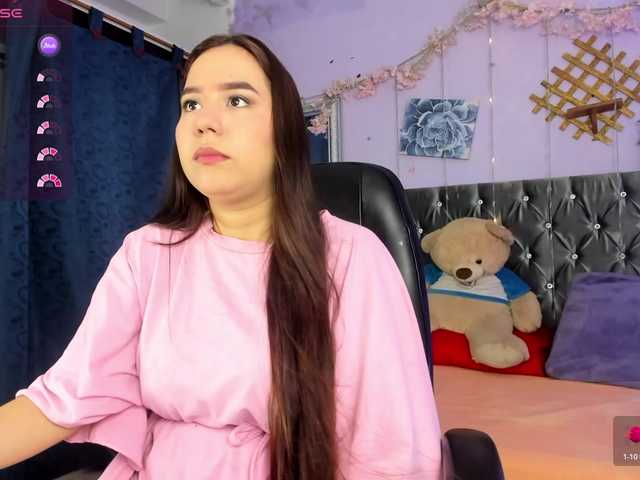 AlanaSaadi's BongaCams show and profile