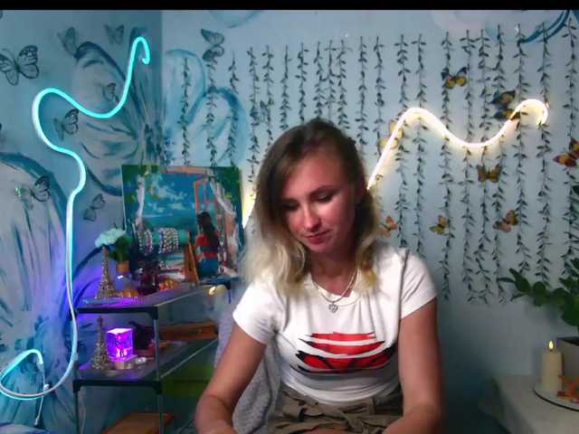 HarleyWid live webcam show