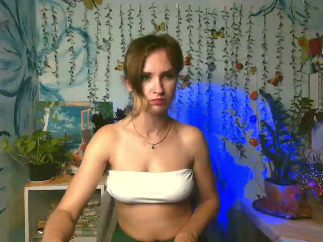 HarleyWid live cam on BongaCams