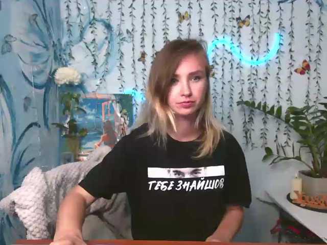 HarleyWid live cam on BongaCams
