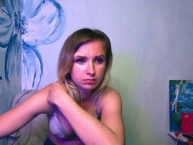 HarleyWid live cam on BongaCams