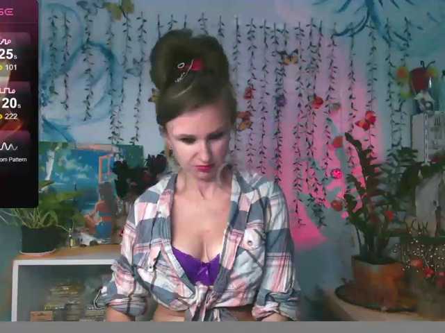 HarleyWid live cam on BongaCams