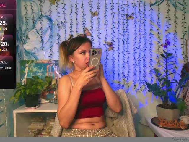 HarleyWid, en directo ahora en BongaCams