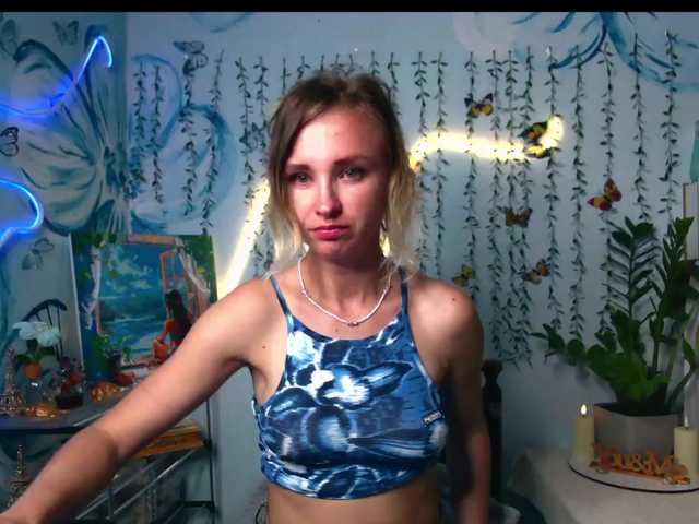 HarleyWid live cam on BongaCams