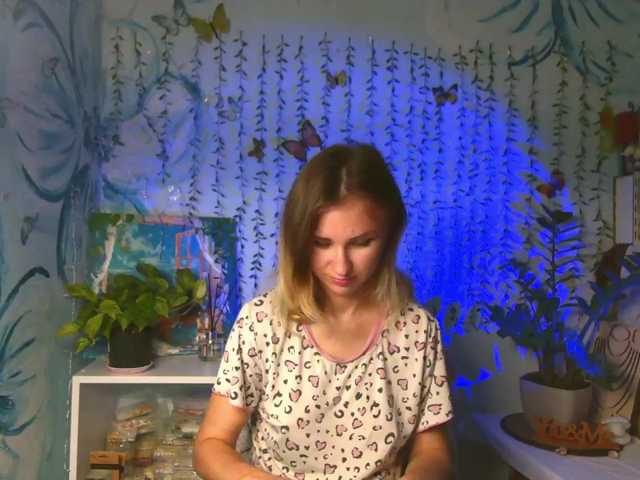 HarleyWid live cam on BongaCams