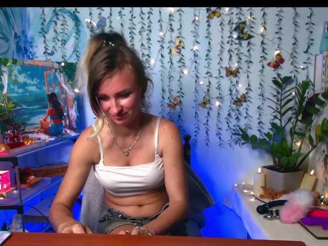 HarleyWid live webcam show