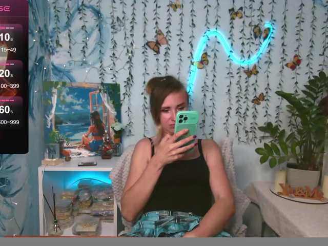 HarleyWid live cam on BongaCams