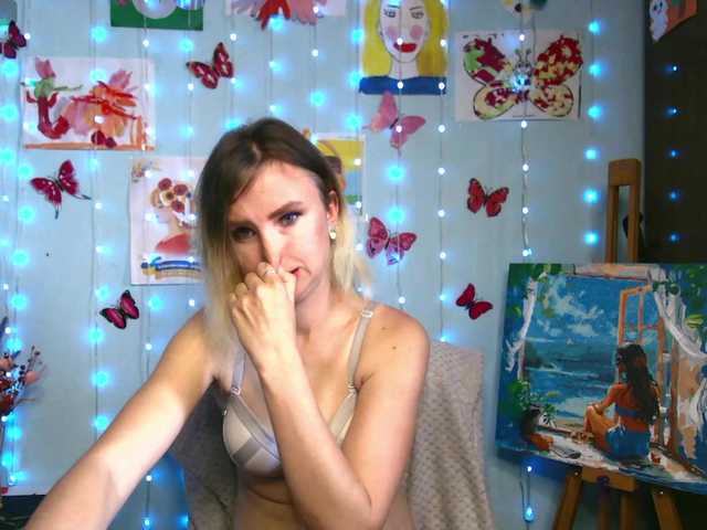 HarleyWid live cam on BongaCams