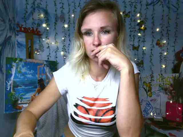 webcam model HarleyWid