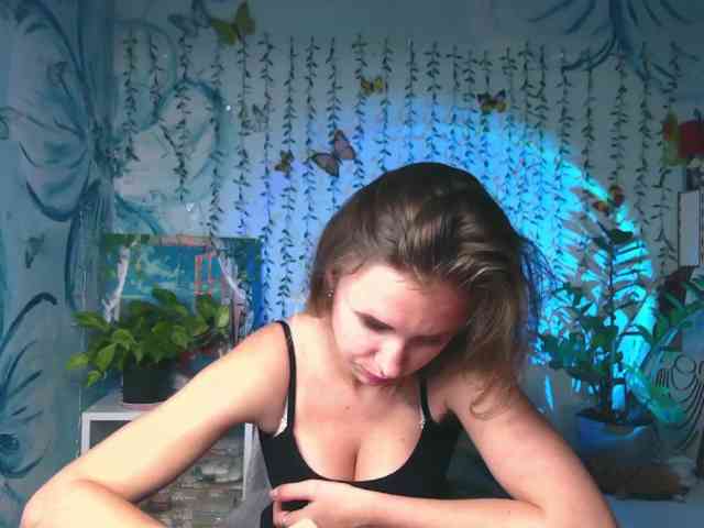 Modella: HarleyWid