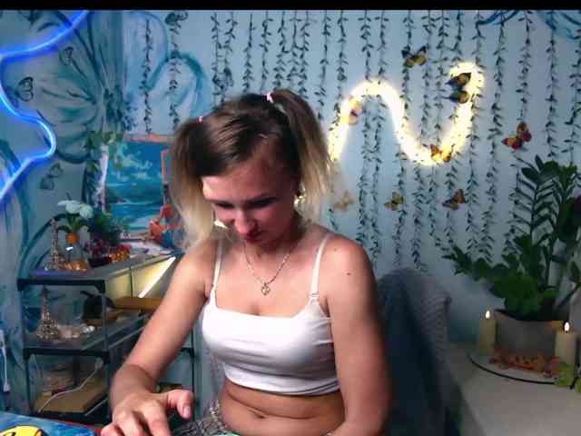 HarleyWid Live Webcam on BongaCams