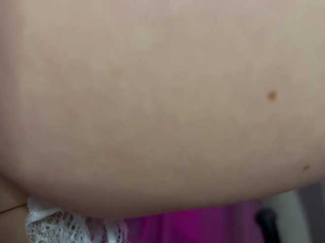 ElliWilson live cam on BongaCams