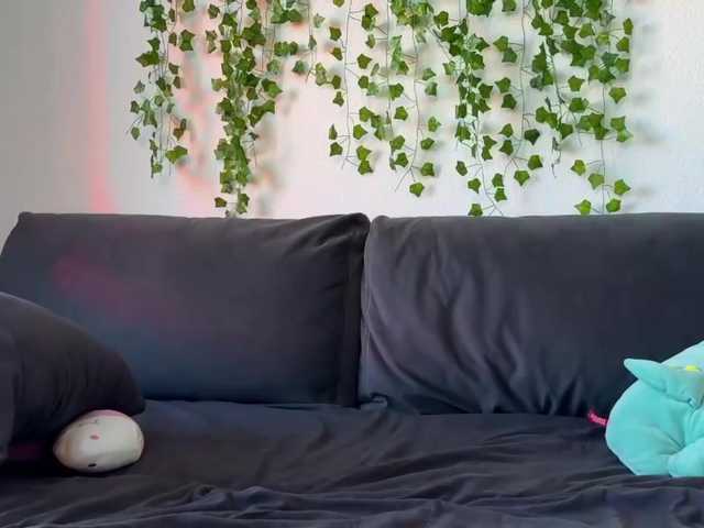 ElliWilson live cam on BongaCams