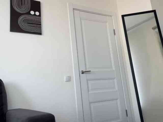 ElliWilson webcam