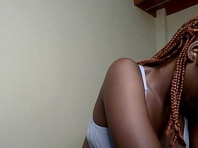 HornyCleo