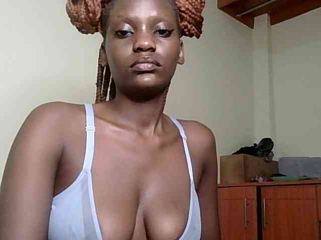 HornyCleo webcam