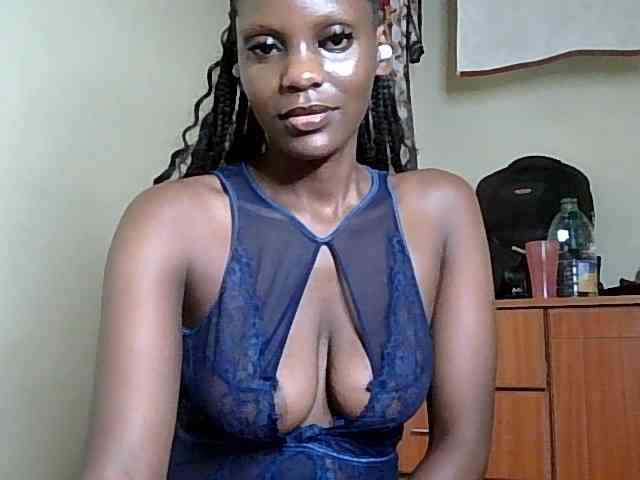 HornyCleo webcam