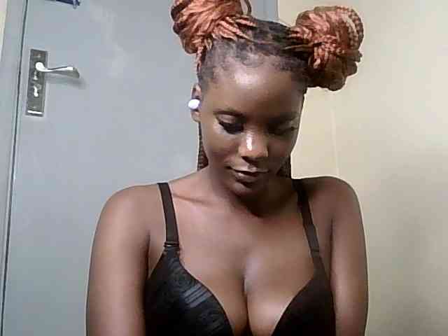 HornyCleo