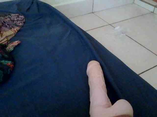 HornyCleo