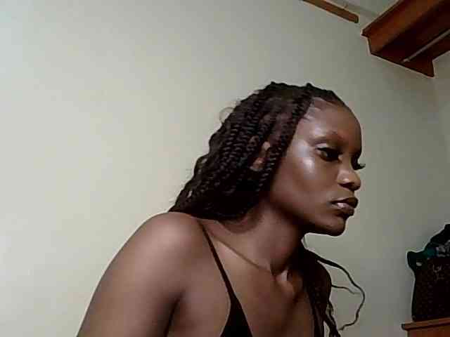 HornyCleo