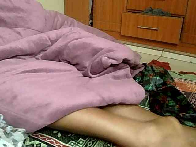 HornyCleo webcam